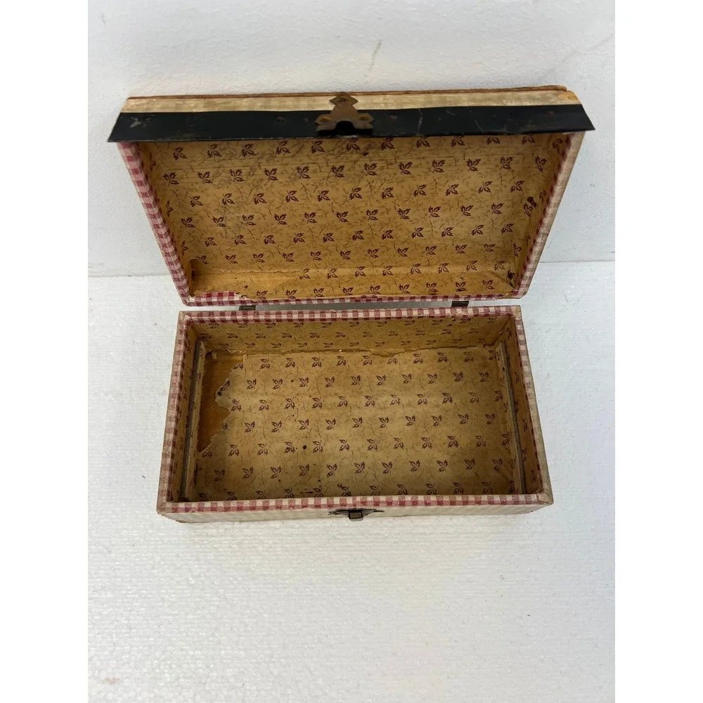 Wood Dollhouse Steamer Trunk Miniature Antique Storage Box Chest SALESMAN SAMPLE